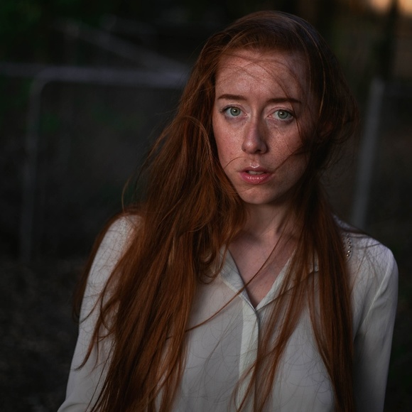 Meet Your Posher -  Shelby Lea - Picture 8 of 8